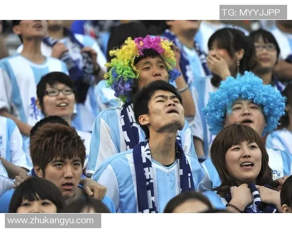 足球比赛球迷情绪在主场比赛中的影响机制研究