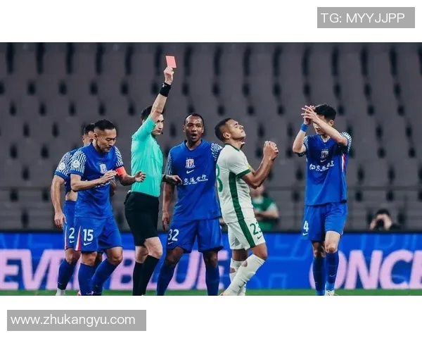 中超最新战报：各队激战正酣 球员精彩表现引关注